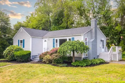 3 Flynn Ave