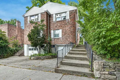 7 Kent Sq 1