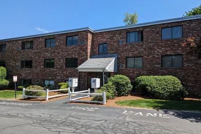 65 Milliken Ave #16 1