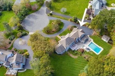 59 Loring Dr