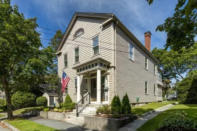 51 William St #2 1