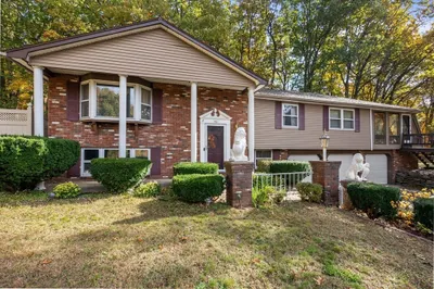 142 Marion Cir 1