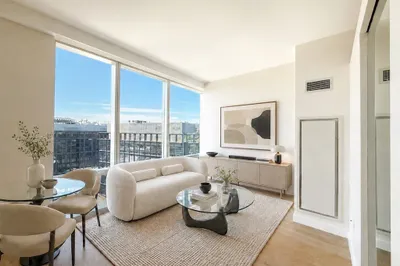 188 Brookline Ave #22G 1