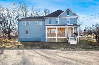 26 Murdock Ave 1