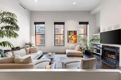 201 Newbury St #202 1