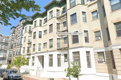 65 Burbank St #8