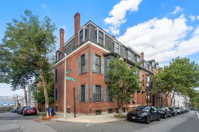 295 Bunker Hill St #2 1