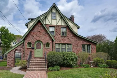 11 Venner Road 1