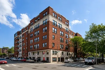 108 Peterborough St #5H