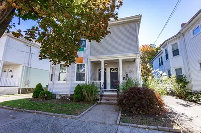 66 Herschel Street