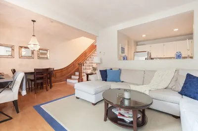 529 Columbus Ave #21