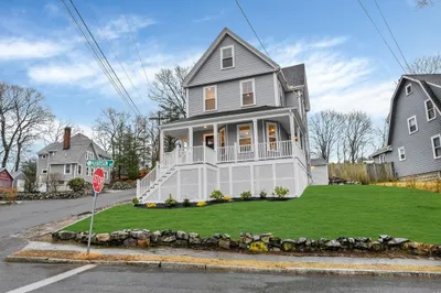 42 Harrison Ave