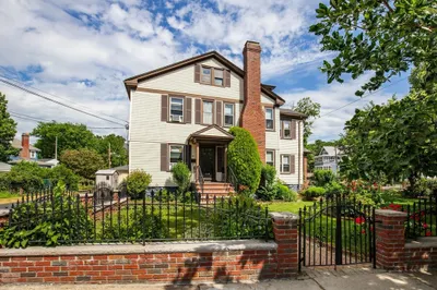 28 Churchhill Ave #2 1