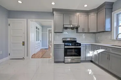 79 Rawson Rd #79