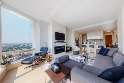 1 Franklin St #3902
