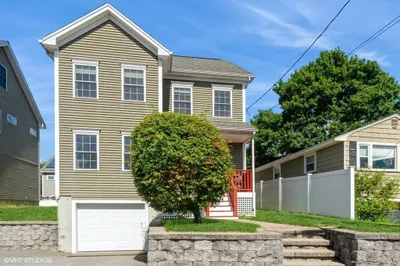 99 Mokema Avenue 1