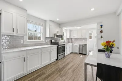 7 Cherry St 1