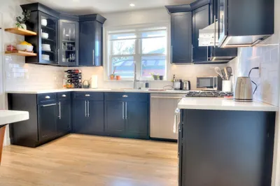 37 Putnam St #2