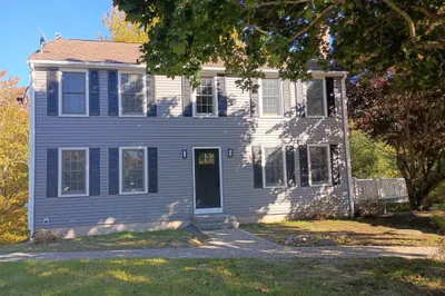 599 Oakhill Ave 1