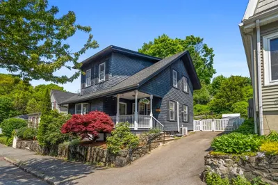 33 Intervale St