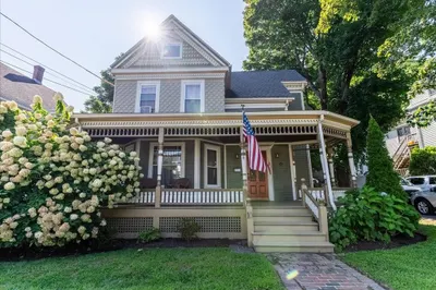 10 Stevens St 1