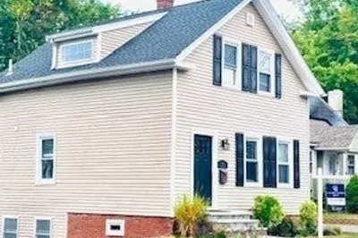 14 Webb St