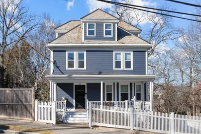37 Wollaston Ave