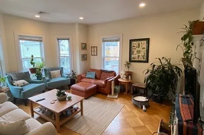 6 Westerly Rd #2