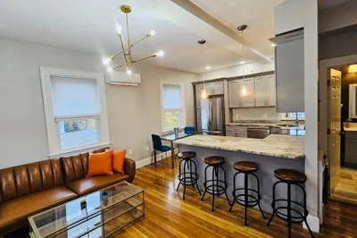 132 North St #4