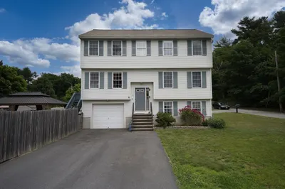 10 Allendale Ave 1