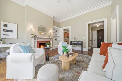 46 Commonwealth Ave #8