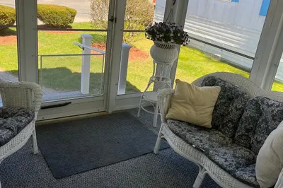 18 Eldorado Dr 1