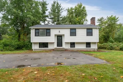 263 Sumner St 1