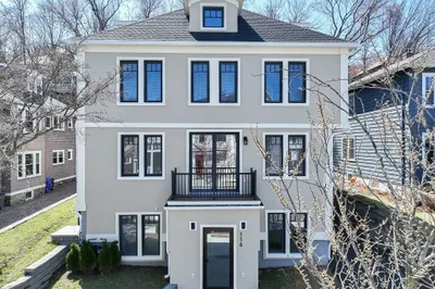 116 Columbia St #2