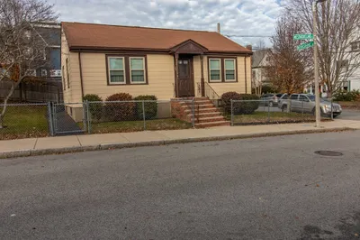33 Westmoreland St 1