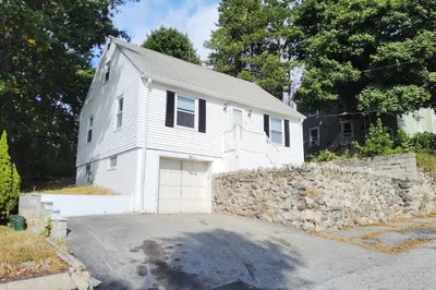 3 Laurel Avenue