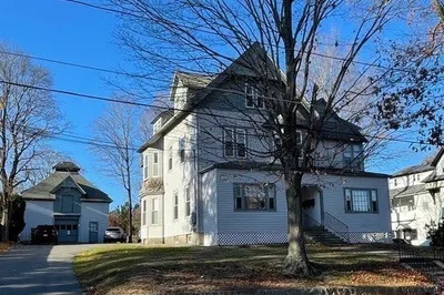 5 Fay St #4