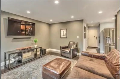 9 Appleton St #308