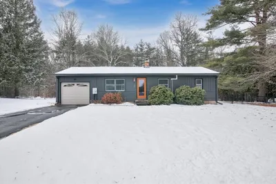 155 Farmington Rd 1