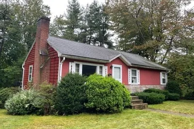 3 Elizabeth Ln 1