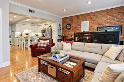 152 Prince Street #6