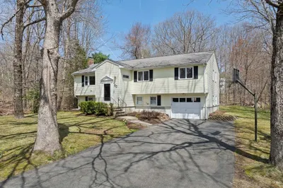 20 Condor Rd 1