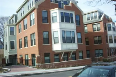 74 Kent St 1