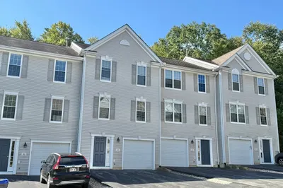 28 Daffodil Ct #28 1