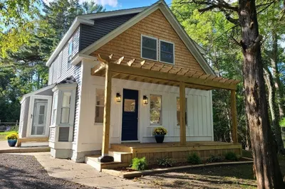 182 Braley Rd