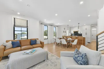 57 Saratoga St #8 1