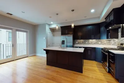 41 W 2nd Street #5