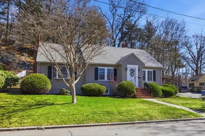 38 Morgan Avenue