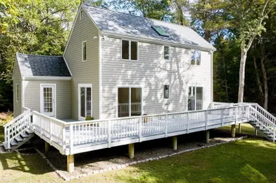 805 Potomska Rd 1