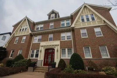 22 Atlantic Ave #8